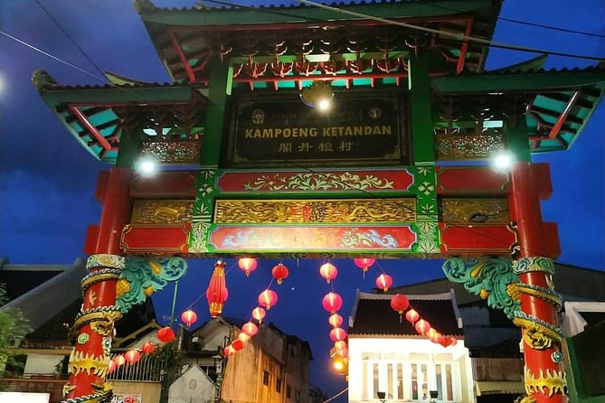 Yogyakarta Night Delight Walking Tour - Night markets, pedal cars, and why this route makes sense after dark