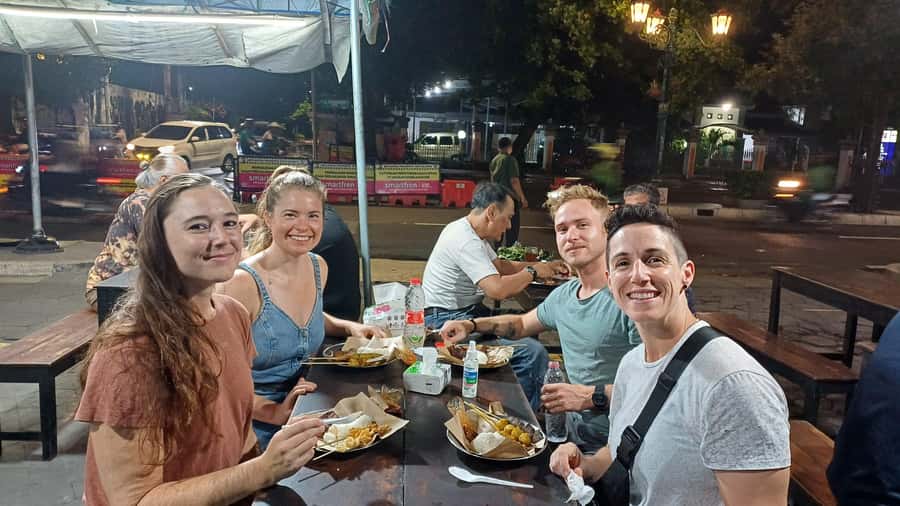 Yogyakarta: Nighttime Walk and Food Tour - Dietary needs and spice levels: why this feels easier than planning on your own