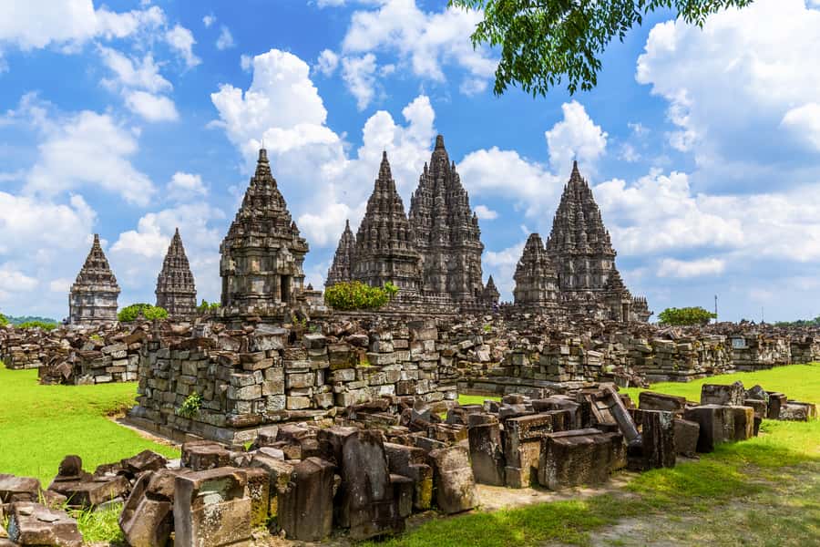 Yogyakarta: Prambanan Temple Afternoon Guided Tour - Arriving at the UNESCO Prambanan Complex: First Views and the Loro Jonggrang Moment