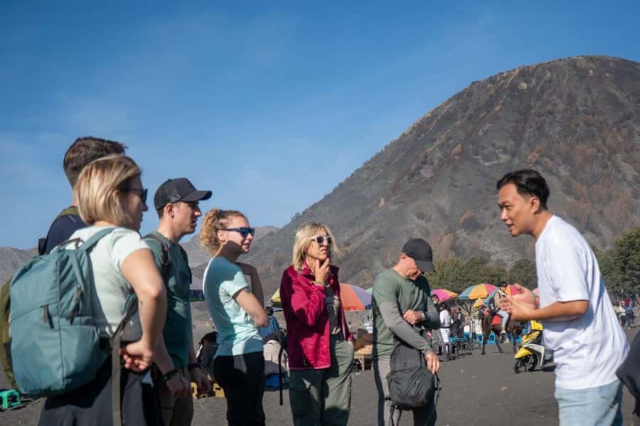 Yogyakarta, Surabaya or Malang: Tumpak Sewu, Bromo Ijen Tour - Tumpak Sewu Waterfall: The Wet Hike to the Edge