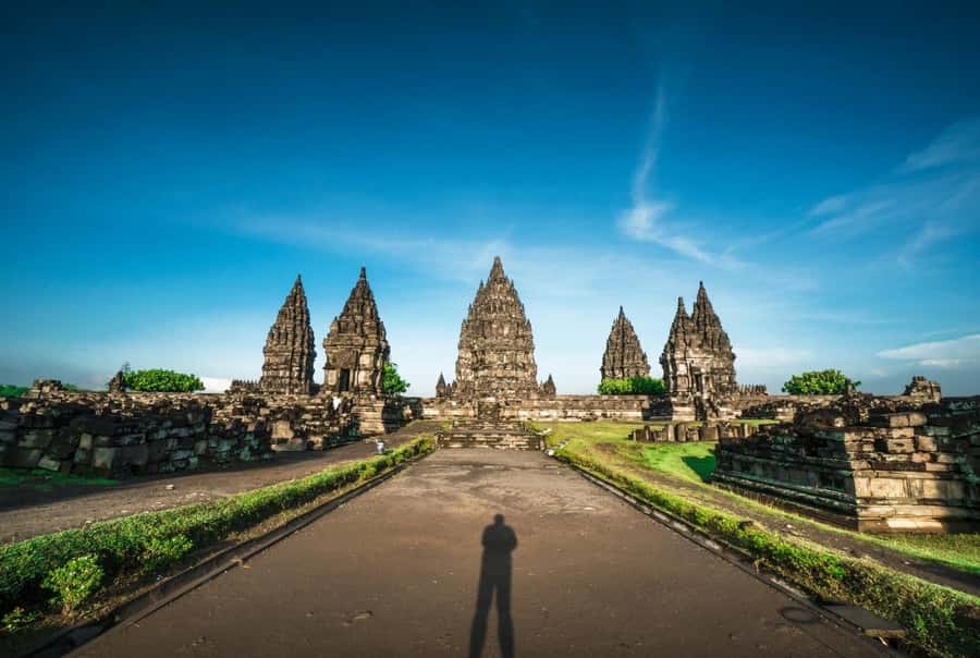Yogyakarta: Tailor-Made Private Day Tour with Pickup - Kraton, Bale Raos, and city stops that add real Yogyakarta texture