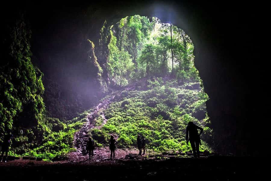 Yogyakarta: The Jomblang Cave adventure all inclusive tour - Should you book the Jomblang Cave all-inclusive tour from Yogyakarta?